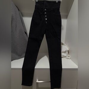 Sleek Black High-Rise slim fit Button Jeans